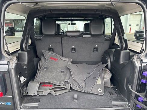 Used 2023 Jeep Wrangler Unlimited Sahara w/ Cold Weather Group image 10