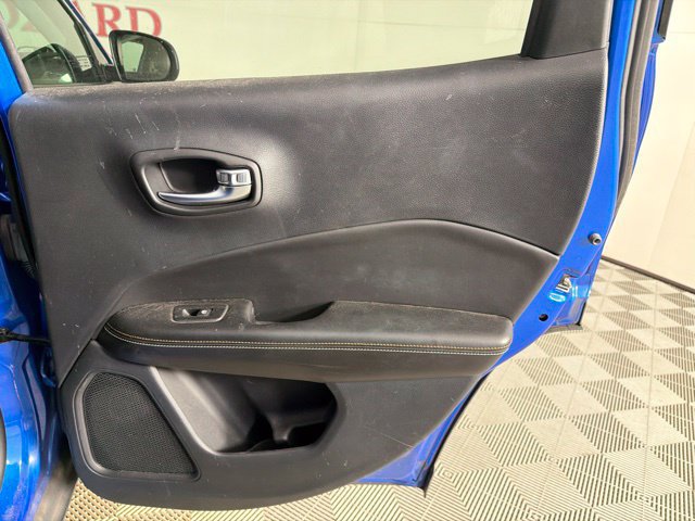 Used 2021 Jeep Compass Latitude w/ Driver Assistance Group FWD image 36