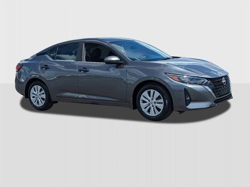 New 2025 Nissan Sentra S image 7