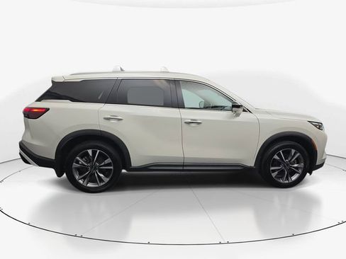Used 2023 INFINITI QX60 Luxe w/ Cargo Package AWD/4WD image 12