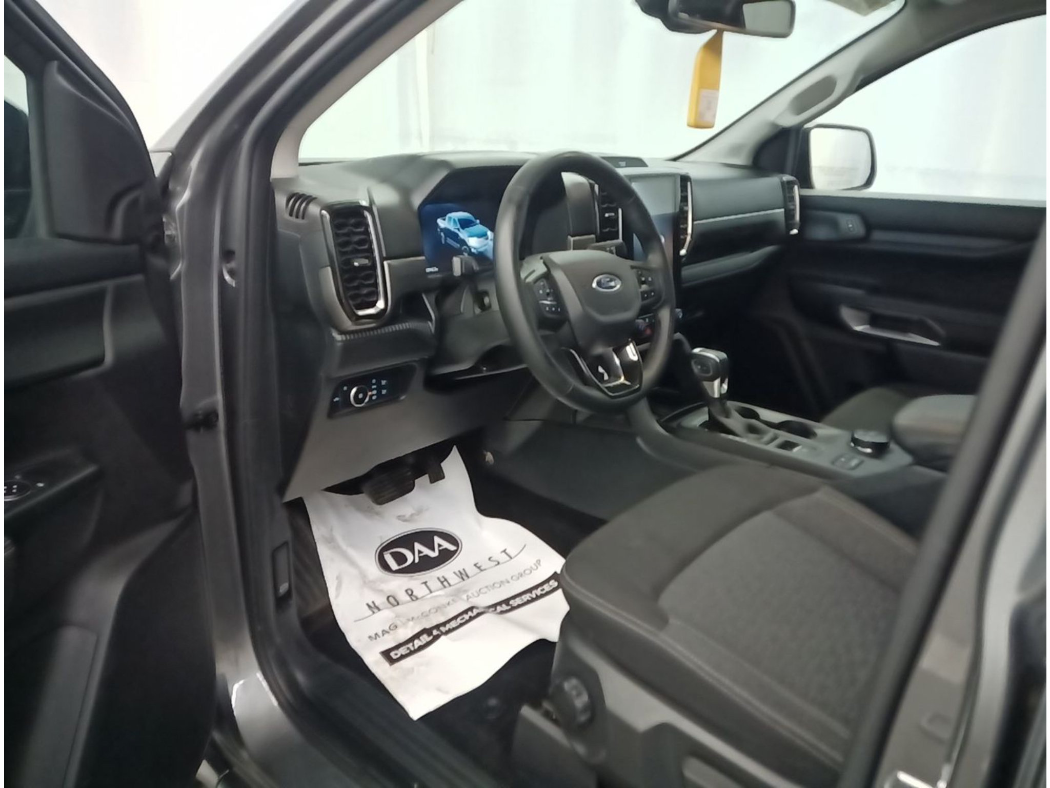 Used 2025 Ford Ranger XLT w/ Advanced Towing Package AWD/4WD image 7