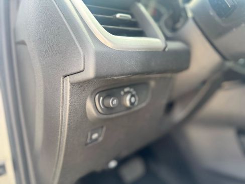 Used 2021 GMC Terrain SLE w/ Driver Convenience Package FWD image 39