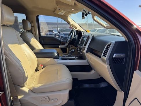 Used 2016 Ford F150 Lariat image 35