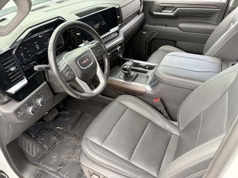 Used 2023 GMC Sierra 1500 SLT w/ SLT Premium Plus Package AWD/4WD image 18