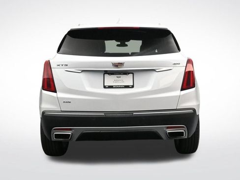 Certified 2025 Cadillac XT5 Premium Luxury AWD/4WD image 4