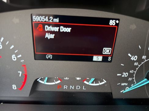 Used 2022 Ford Escape SE w/ Convenience Package image 23