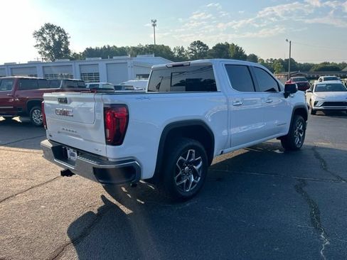 Used 2024 GMC Sierra 1500 SLT w/ SLT Premium Plus Package AWD/4WD image 3