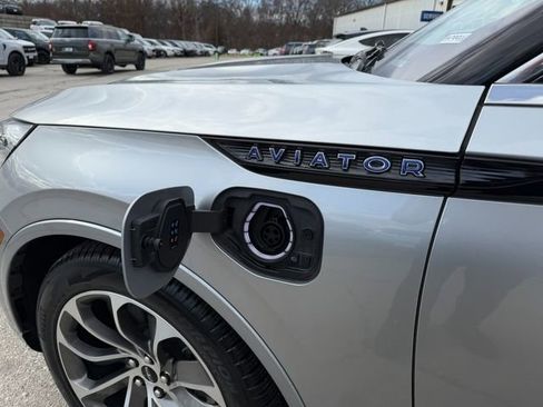 Used 2021 Lincoln Aviator Grand Touring w/ Equipment Group 302A image 15