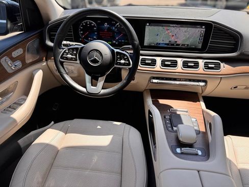Used 2021 Mercedes-Benz GLS 450 4MATIC image 23