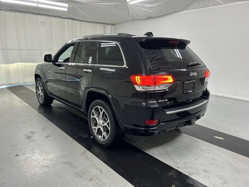 Used 2020 Jeep Grand Cherokee Overland AWD/4WD image 7