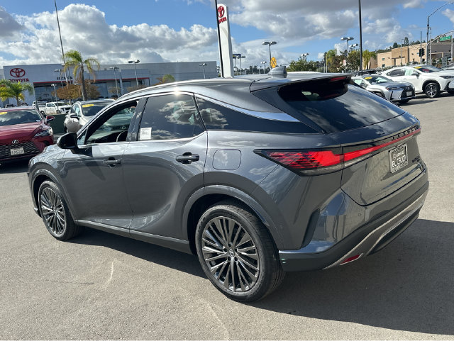 New 2026 Lexus RX 350 w/ Convenience Package AWD/4WD image 4