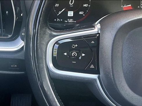 Used 2020 Volvo S60 T5 Momentum FWD image 26