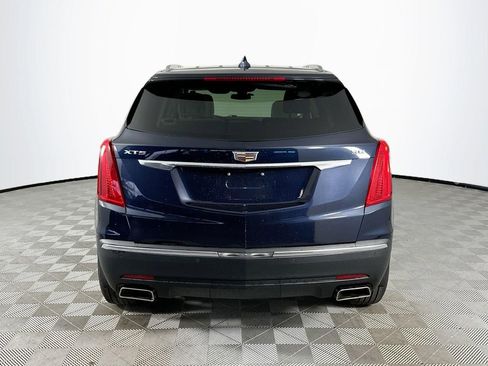 Used 2017 Cadillac XT5 Luxury w/ Driver Awareness Package FWD image 6
