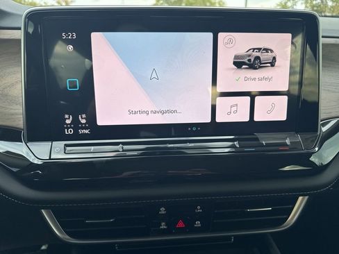 New 2026 Volkswagen Atlas SE image 28