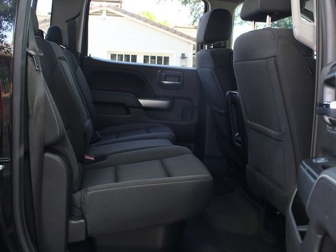 Used 2018 Chevrolet Silverado 1500 LT w/ All Star Edition RWD image 16