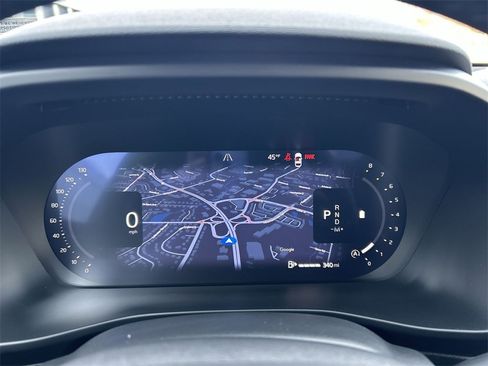 New 2026 Volvo XC40 B5 Plus w/ Climate Package image 19