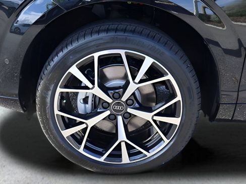 New 2026 Audi Q3 quattro 2.0T AWD/4WD image 9