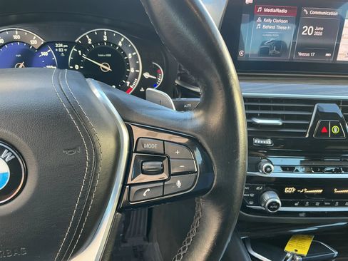 Used 2019 BMW 530i w/ Convenience Package RWD image 23