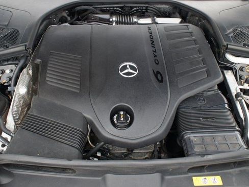 Used 2022 Mercedes-Benz S 500 4MATIC image 13