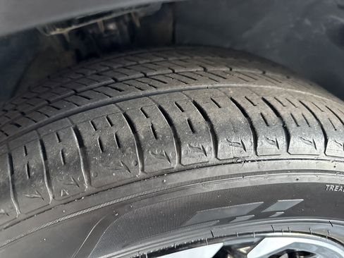 Used 2024 Kia Sorento S FWD image 11