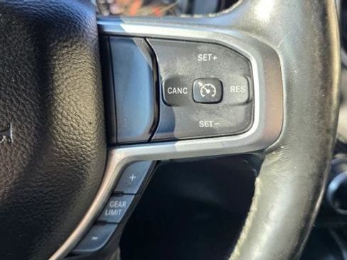 Used 2019 RAM 1500 Big Horn image 33
