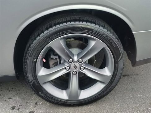 Used 2018 Dodge Challenger R/T w/ Sound Group image 5