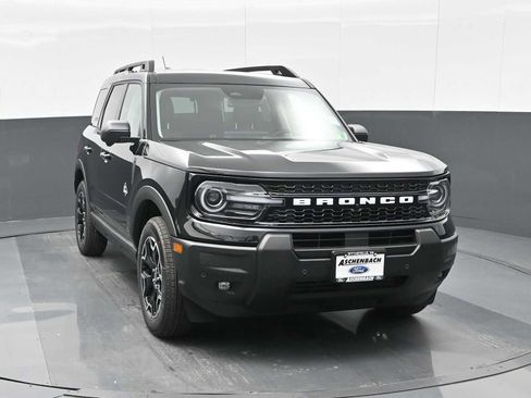 New 2025 Ford Bronco Sport Outer Banks w/ Outer Banks Tech Package+ image 2