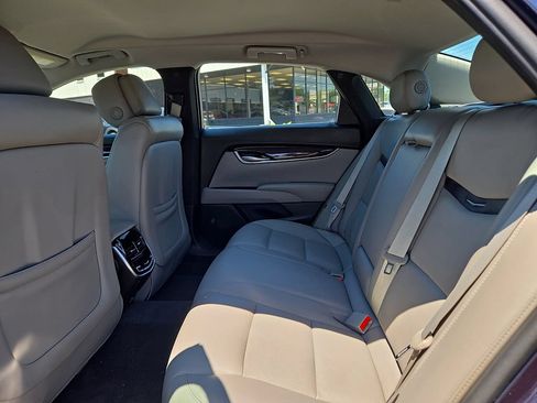 Used 2013 Cadillac XTS Premium AWD/4WD image 11