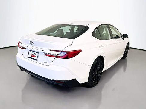 Certified 2025 Toyota Camry SE image 5