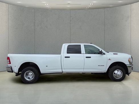Used 2022 RAM 3500 Tradesman AWD/4WD image 2