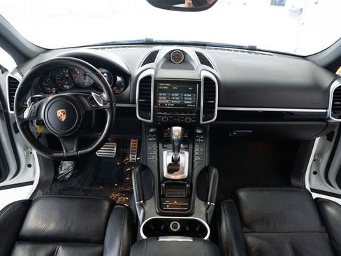 Used 2014 Porsche Cayenne S AWD/4WD image 15