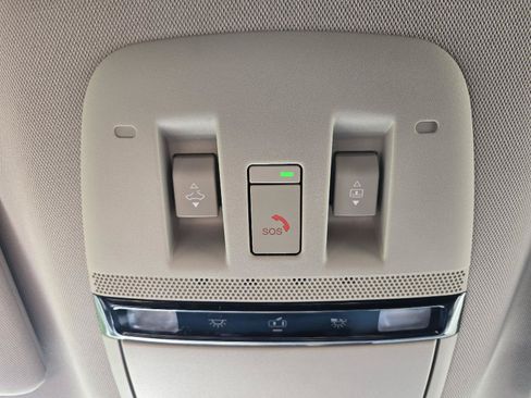 Used 2025 Nissan Murano SL AWD/4WD image 23