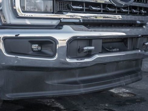 Used 2023 Ford F250 Lariat w/ Chrome Package image 12