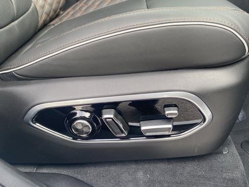 New 2025 Jeep Grand Cherokee L Summit image 31