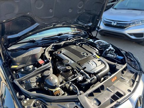 Used 2013 Mercedes-Benz C 250 C 250 Coupe 2D image 19