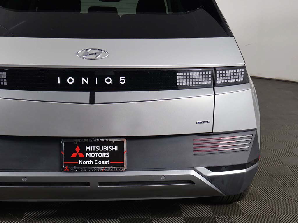 Used 2024 Hyundai Ioniq 5 SEL AWD/4WD image 17