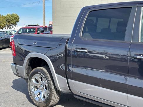 Used 2020 RAM 1500 Laramie AWD/4WD image 3