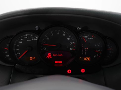 Used 2003 Porsche 911 Carrera image 15