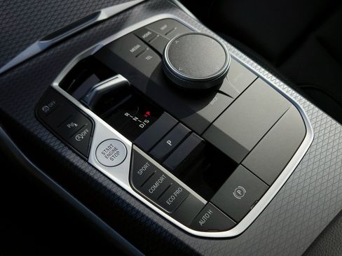 New 2026 BMW 330i Sedan w/ M Sport Package image 12