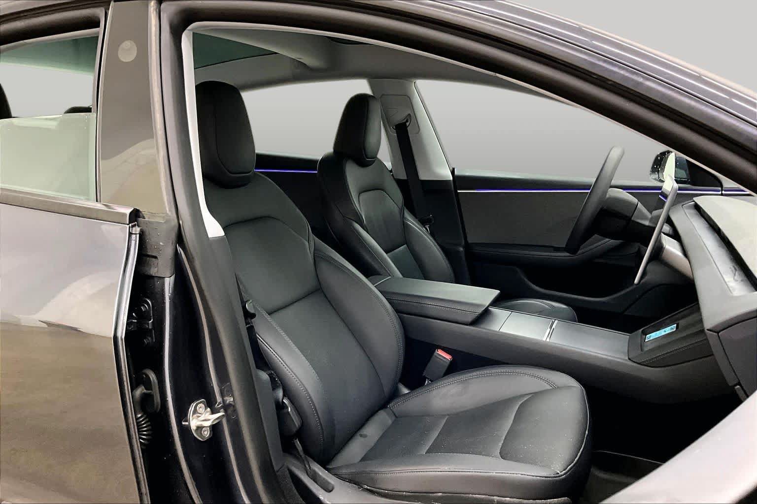 Used 2024 Tesla Model 3 Standard Range RWD image 8