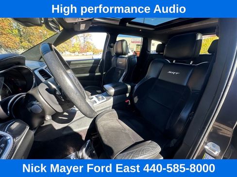 Used 2018 Jeep Grand Cherokee SRT image 13