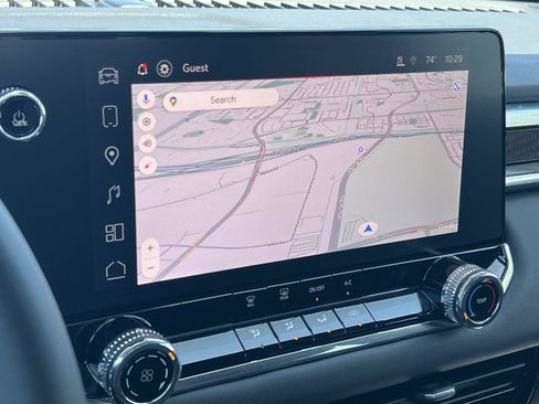 New 2026 GMC Canyon Elevation w/ Technology Package AWD/4WD image 17