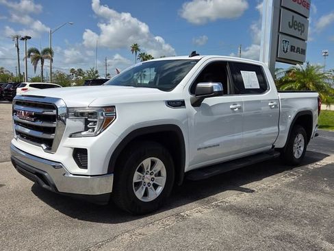Used 2019 GMC Sierra 1500 SLE w/ SLE Value Package RWD image 3