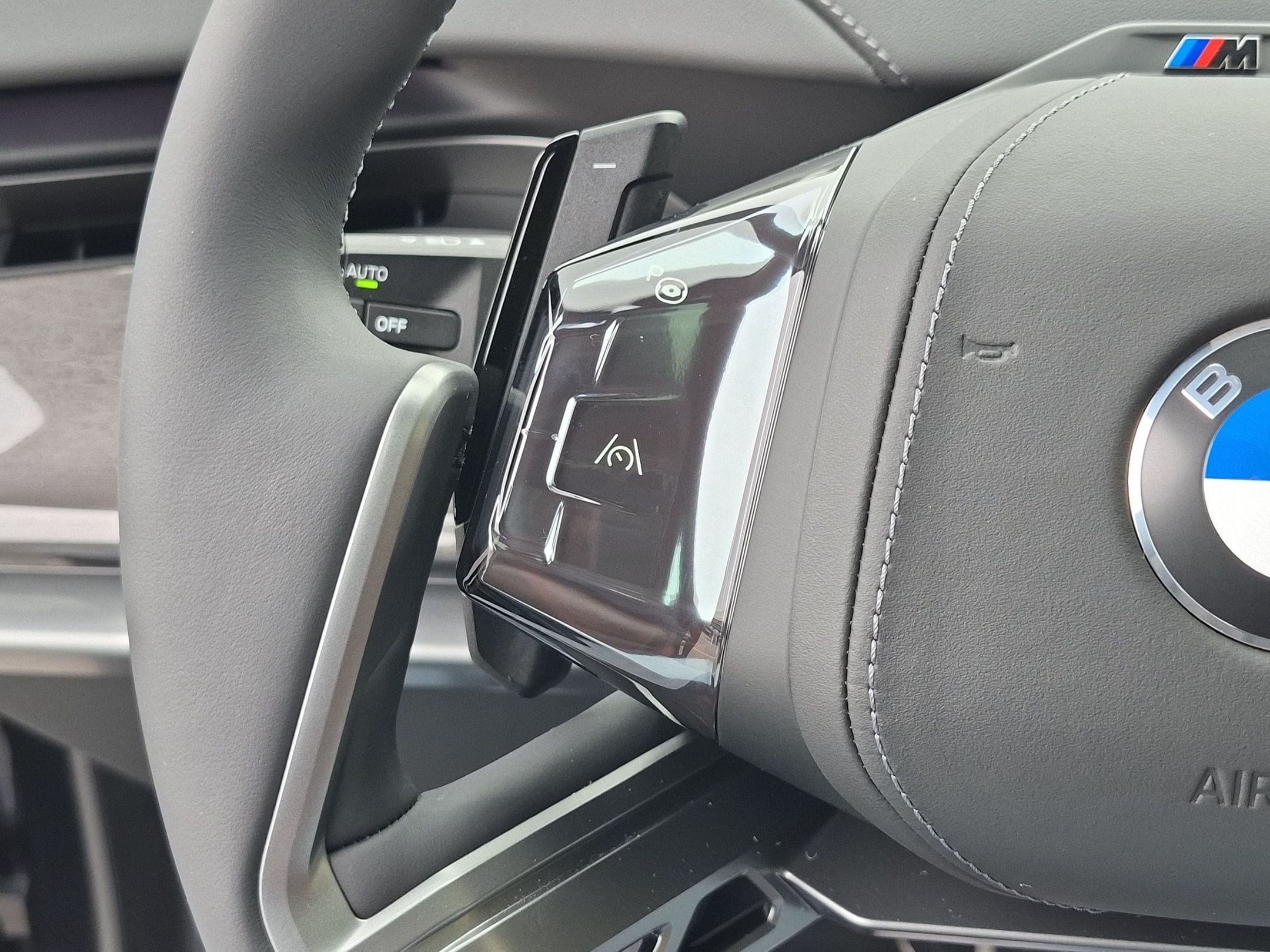 New 2027 BMW 740i w/ Executive Package RWD image 18