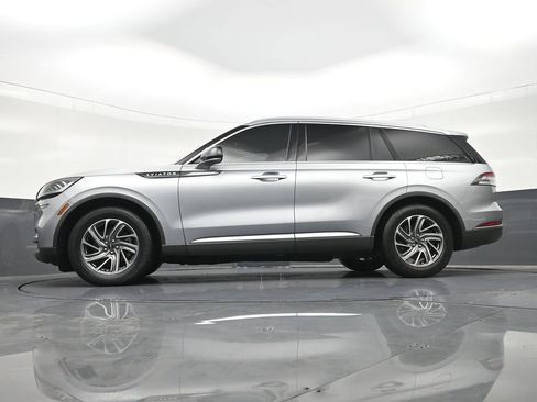 Used 2021 Lincoln Aviator 2WD image 25