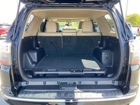 Used 2017 Toyota 4Runner Limited AWD/4WD image 16