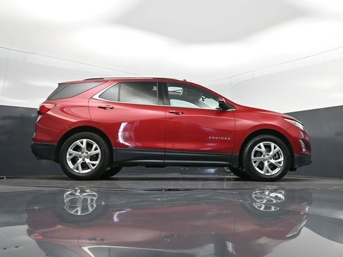 Used 2018 Chevrolet Equinox LT image 43