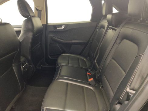 Used 2020 Ford Escape SEL image 18