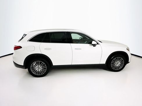 New 2026 Mercedes-Benz GLC 300 image 9