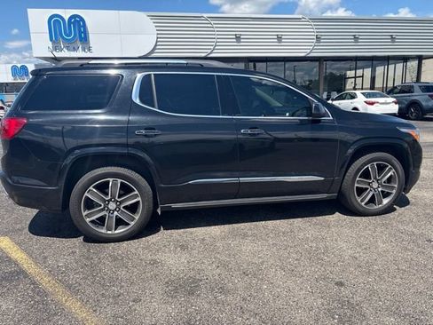 Used 2017 GMC Acadia Denali w/ Technology Package AWD/4WD image 6